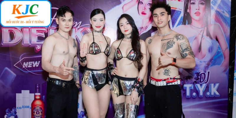 Ảnh đại diện khuyến mãi mừng noel